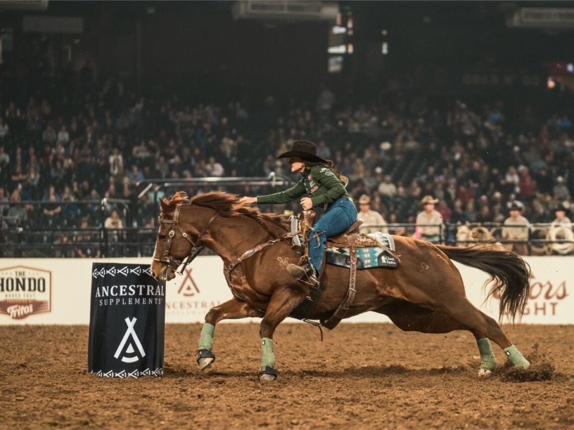 Hondo Rodeo Fest Debuts in Downtown Phoenix, Arizona – Explore With Cassie